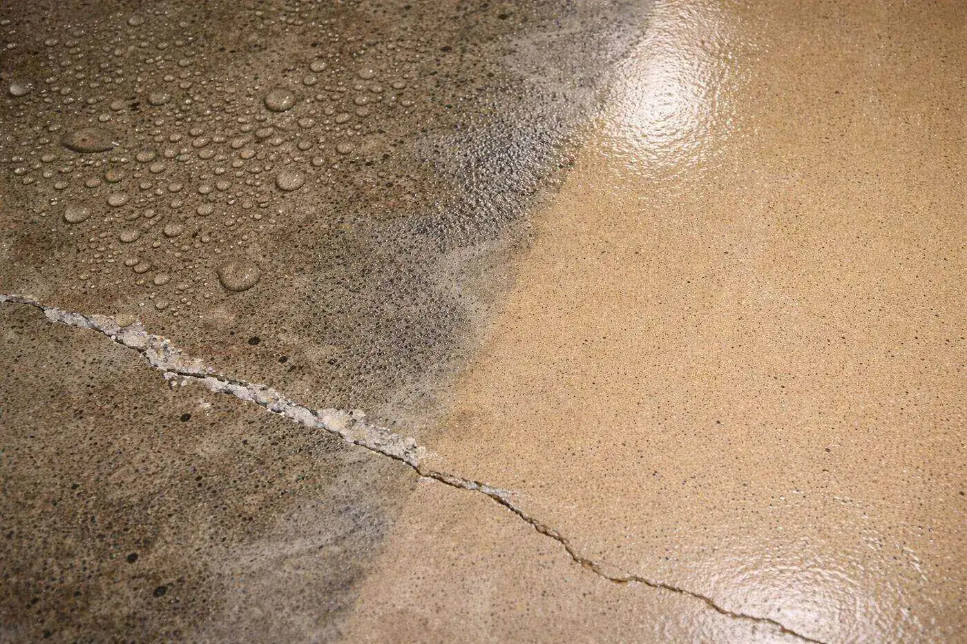 Louisiana humidity effect on concrete and epoxy coating